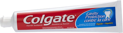 Colgate Cavity Protection Whitening Fluoride Toothpaste - Fresh Mint Taste - Strengthens Protects and Whitens Teeth (A pack of four 120 ml).