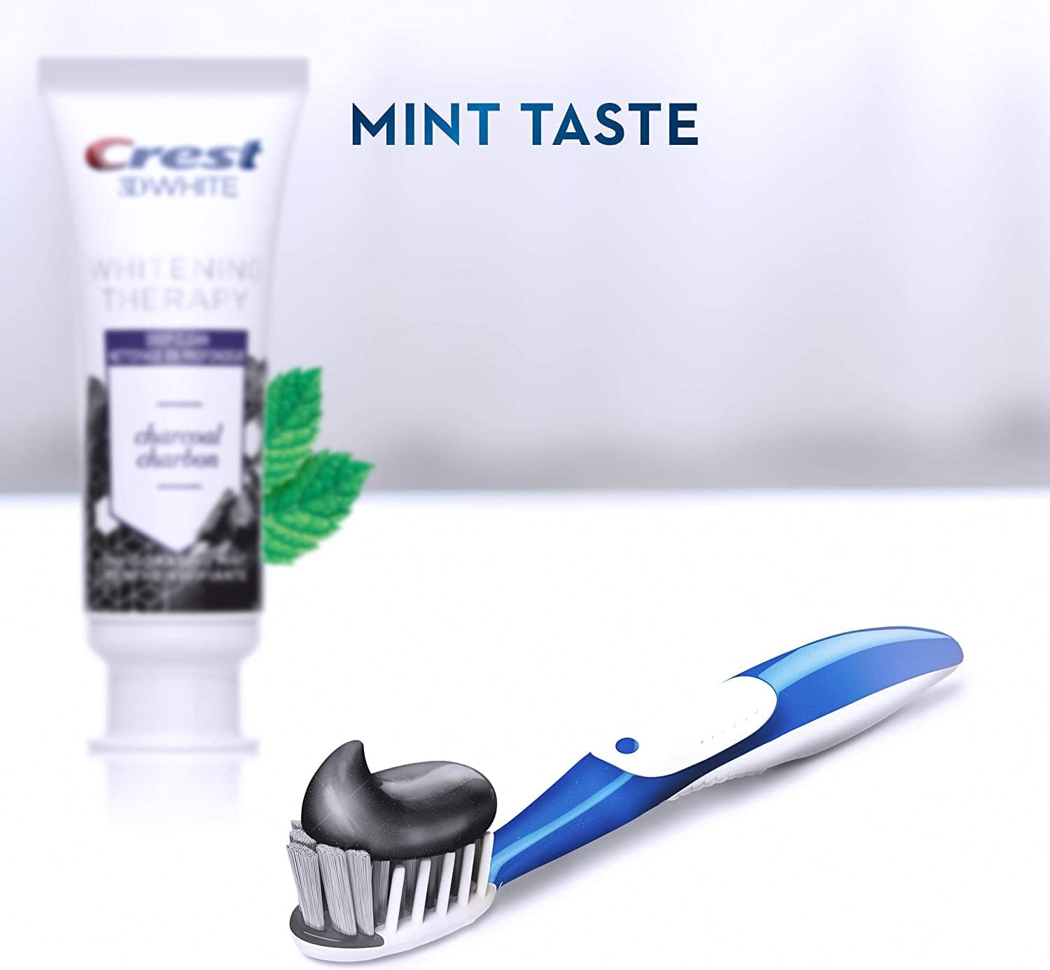 Crest 3D White Fluoride Toothpaste, Whitening Therapy Charcoal Deep Clean, Invigorating Mint (A pack of two 110 ml).