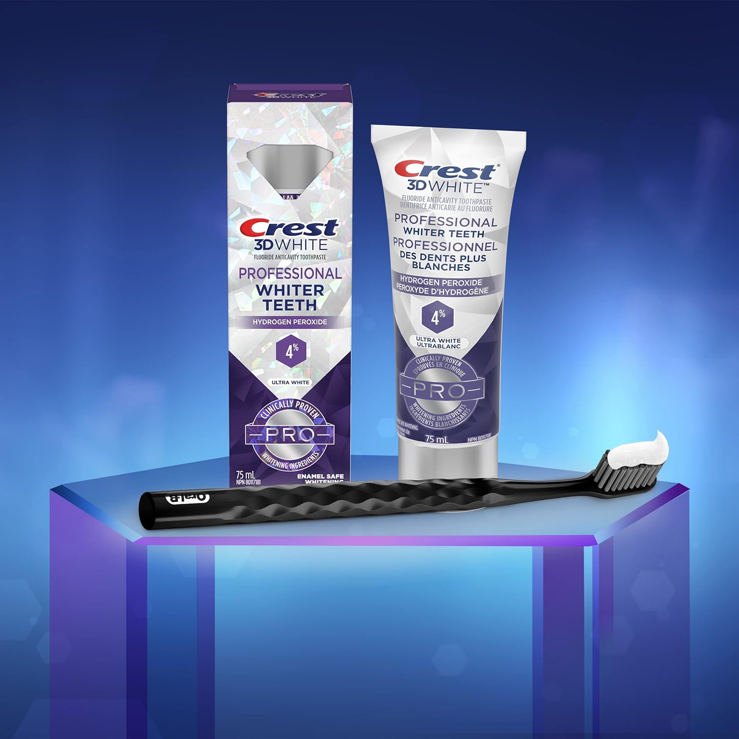 Crest 3D White Toothpaste, Professional Ultra White (75 ml).