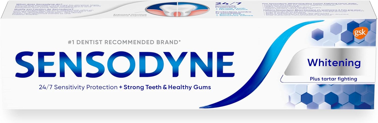 Sensodyne Whitening & Tartar Toothpaste, Strengthens Protects and Whitens Sensitive Teeth (135 ml).