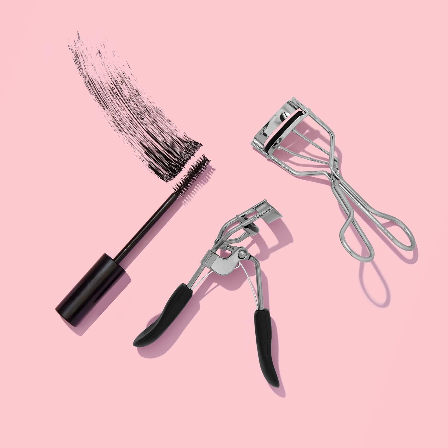 Elf Cosmetics Pro Eyelash Curler, Creates Long-Lasting, Eye-Opening & Voluminous Lashes, Comfortable Handle & Easy-To-Use