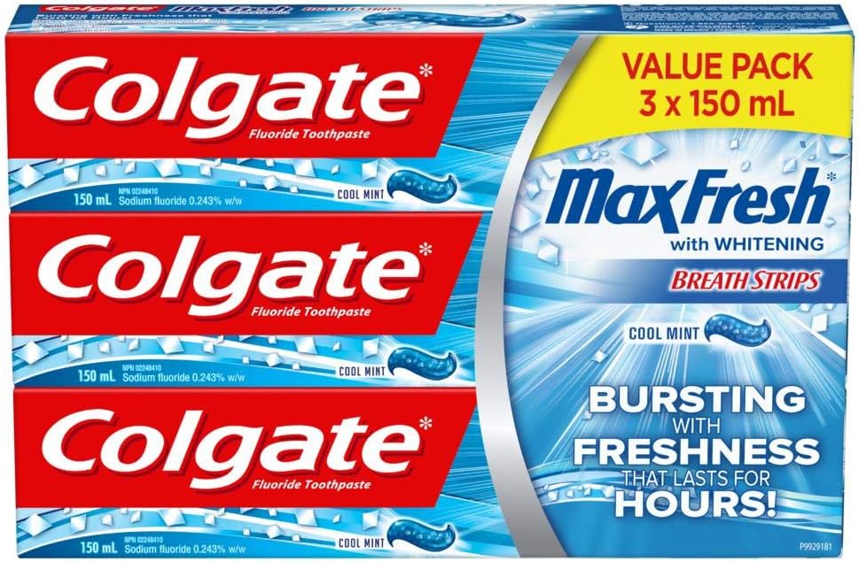 Colgate Maxfresh Cool Mint Gel Toothpaste - Fluoride Whitening Formula with Enamel Protection for a Fresh Clean Smile - Dentifrice for Daily Oral Care (A pack of three 150 ml).